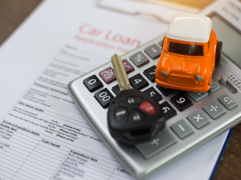 qual a diferença entre financiamento e empréstimo como escolher